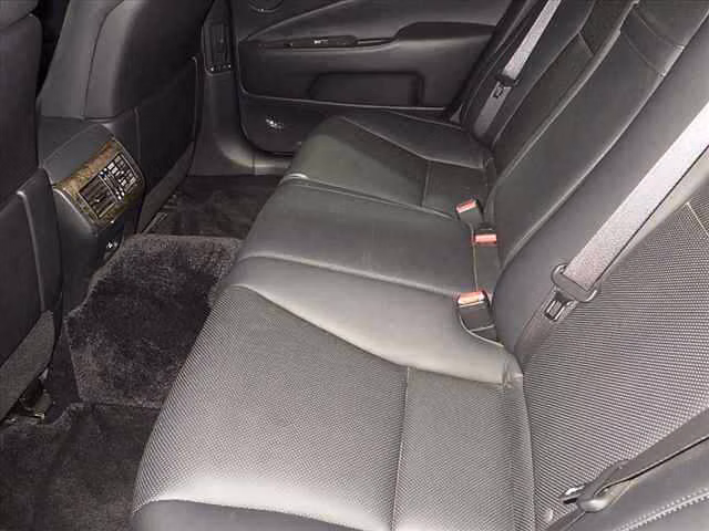 LEXUS LS460