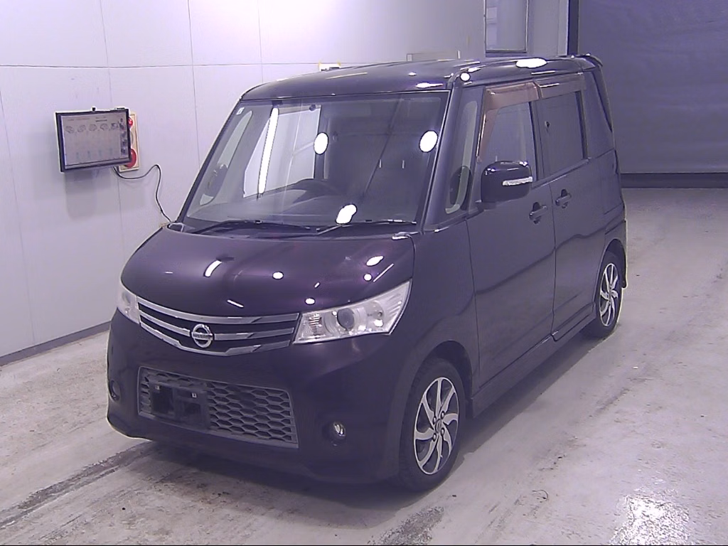 NISSAN ROOX