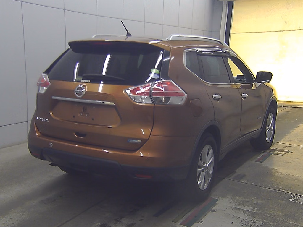 NISSAN X-TRAIL
