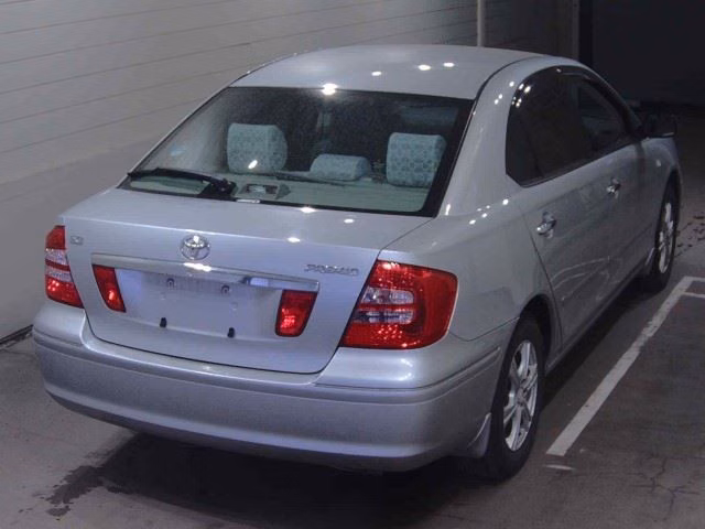 TOYOTA PREMIO