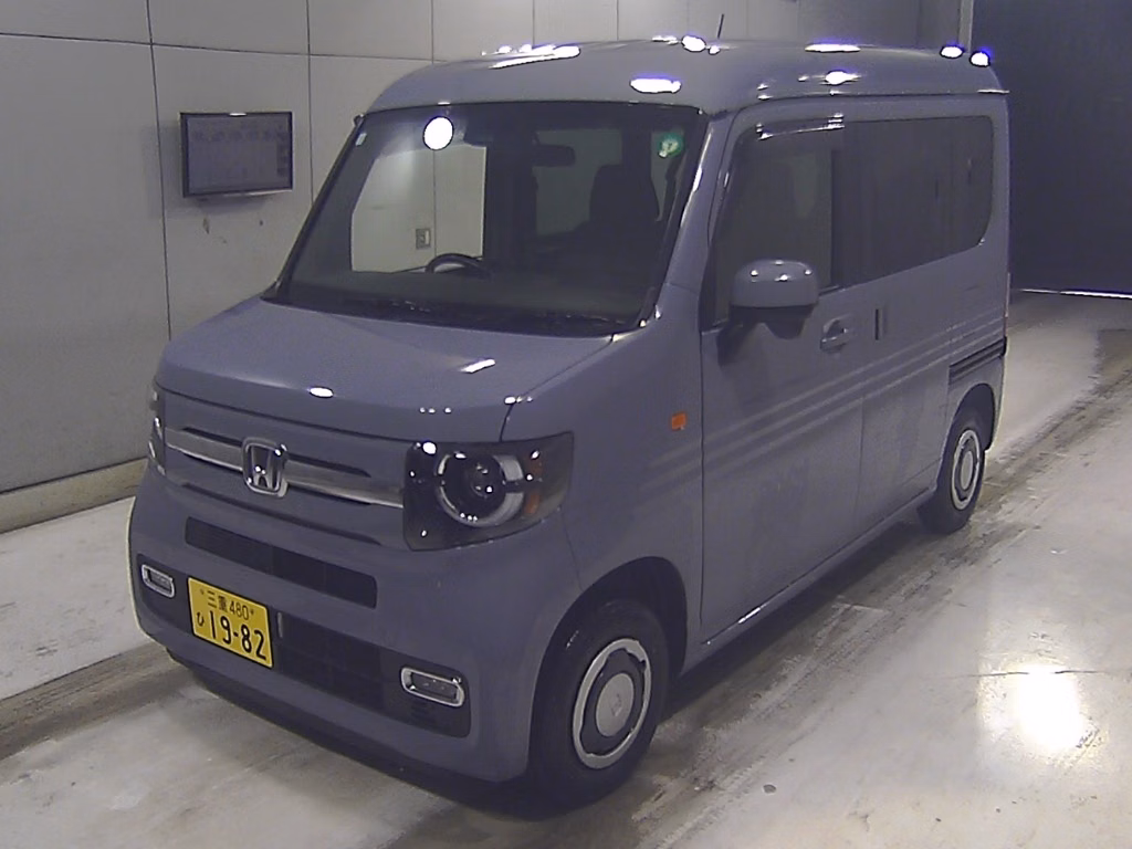 HONDA N-VAN