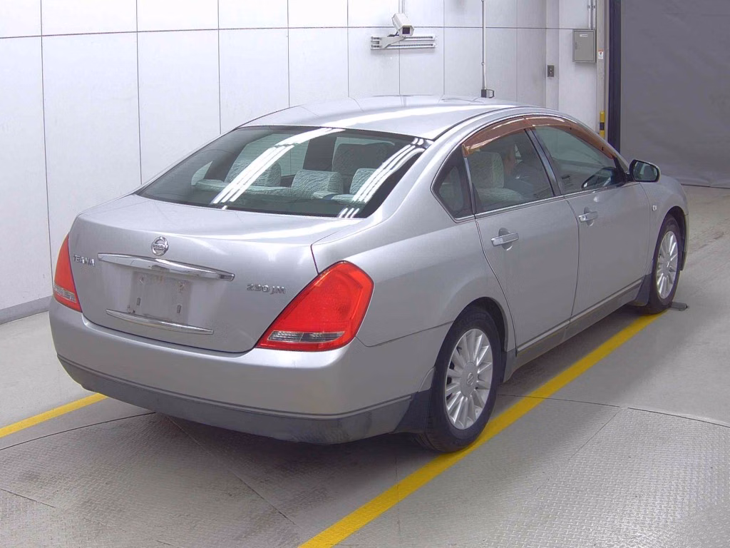 NISSAN TEANA