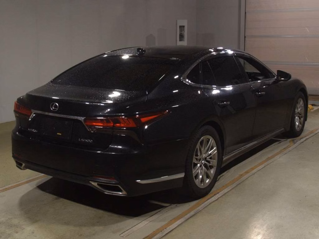 LEXUS LS500