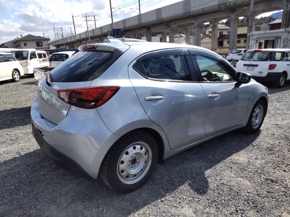 MAZDA MAZDA2