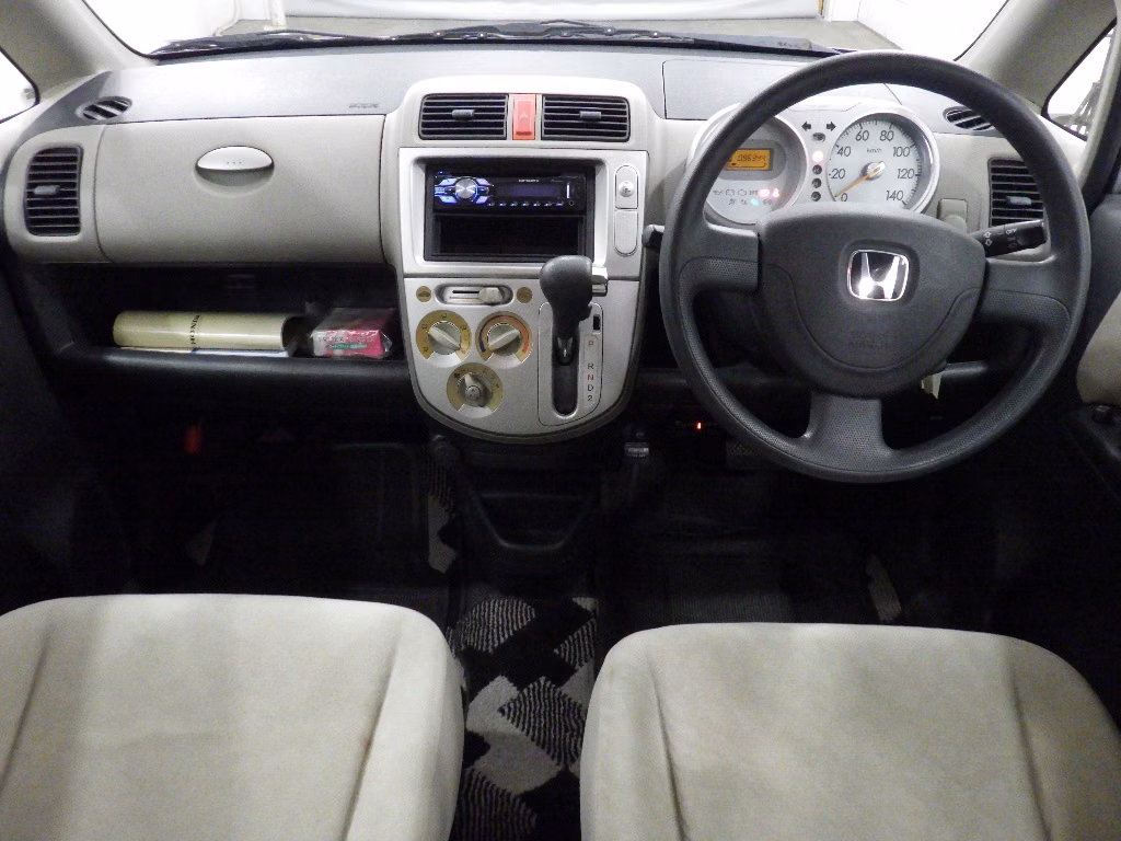HONDA LIFE