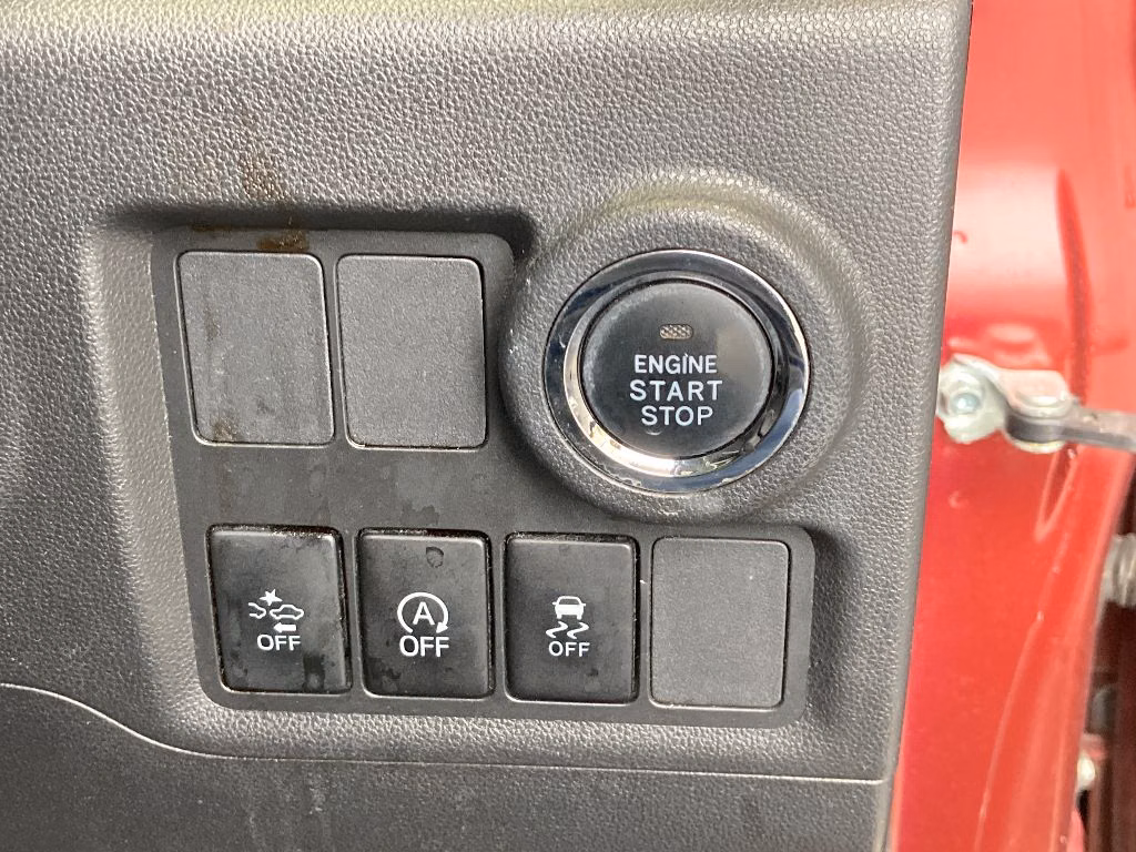DAIHATSU BOON