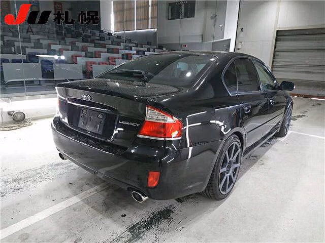 SUBARU LEGACY B4