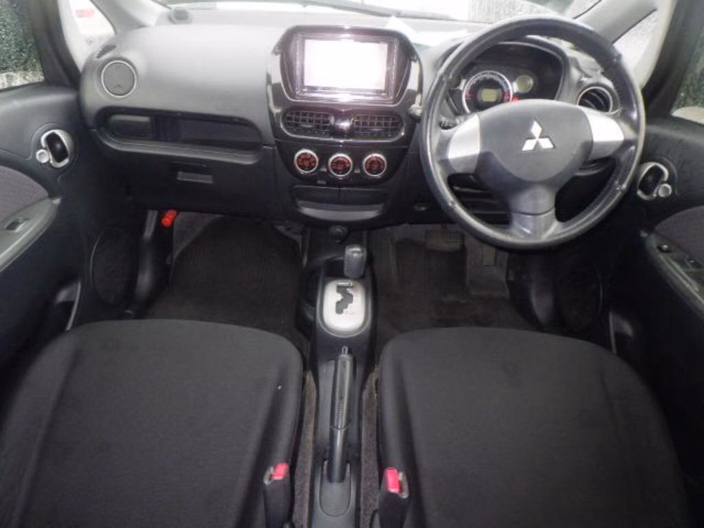 MITSUBISHI I
