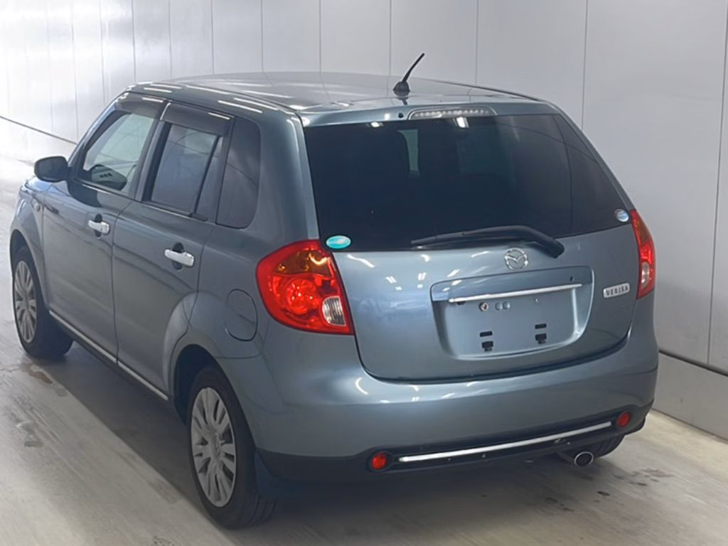 MAZDA VERISA