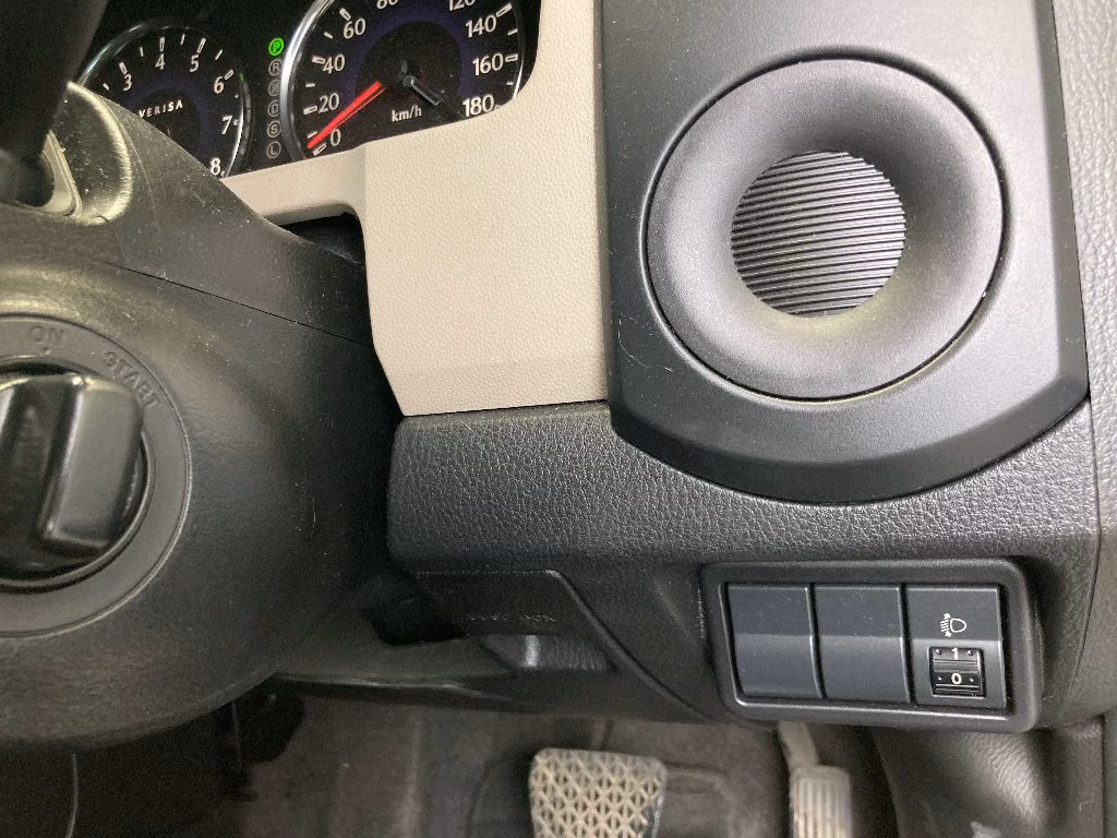 MAZDA VERISA