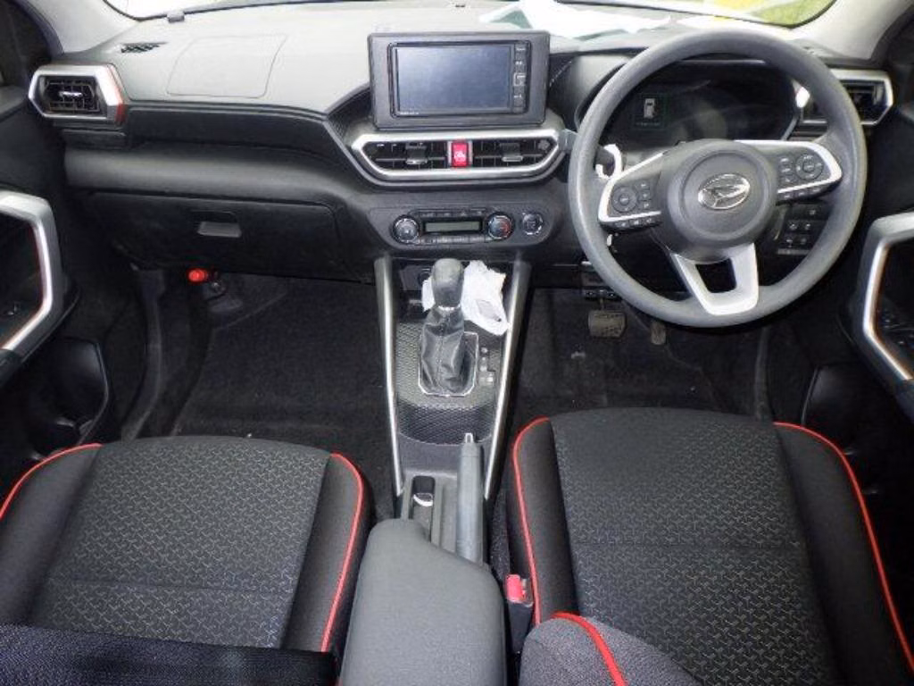 DAIHATSU ROCKY