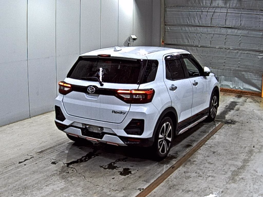 DAIHATSU ROCKY