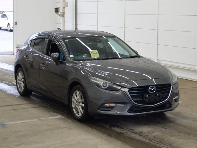 MAZDA AXELA