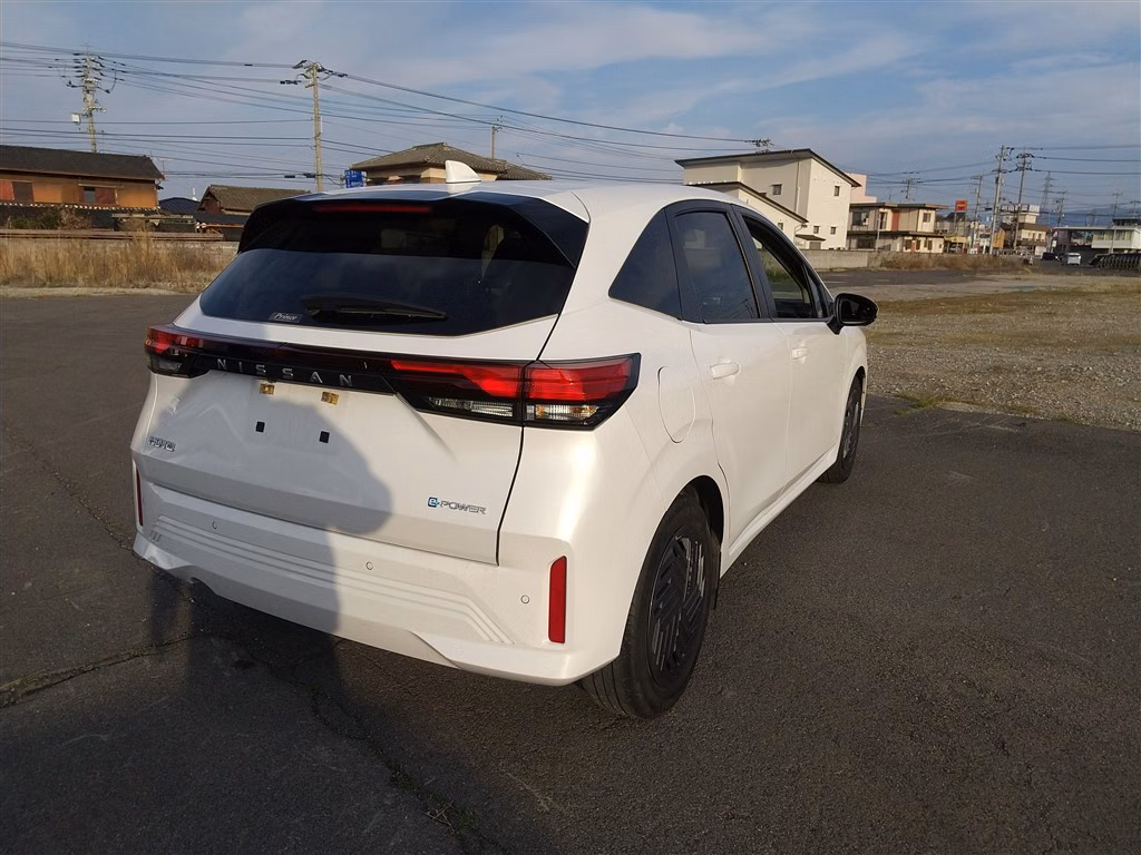 NISSAN NOTE