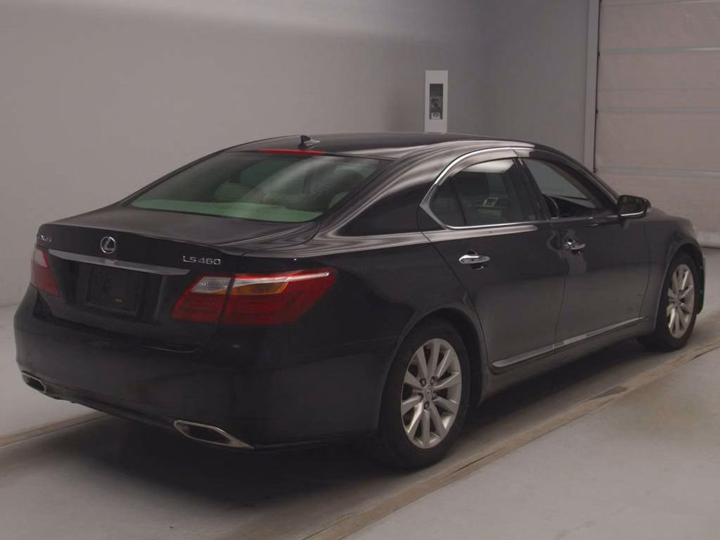 LEXUS LS460