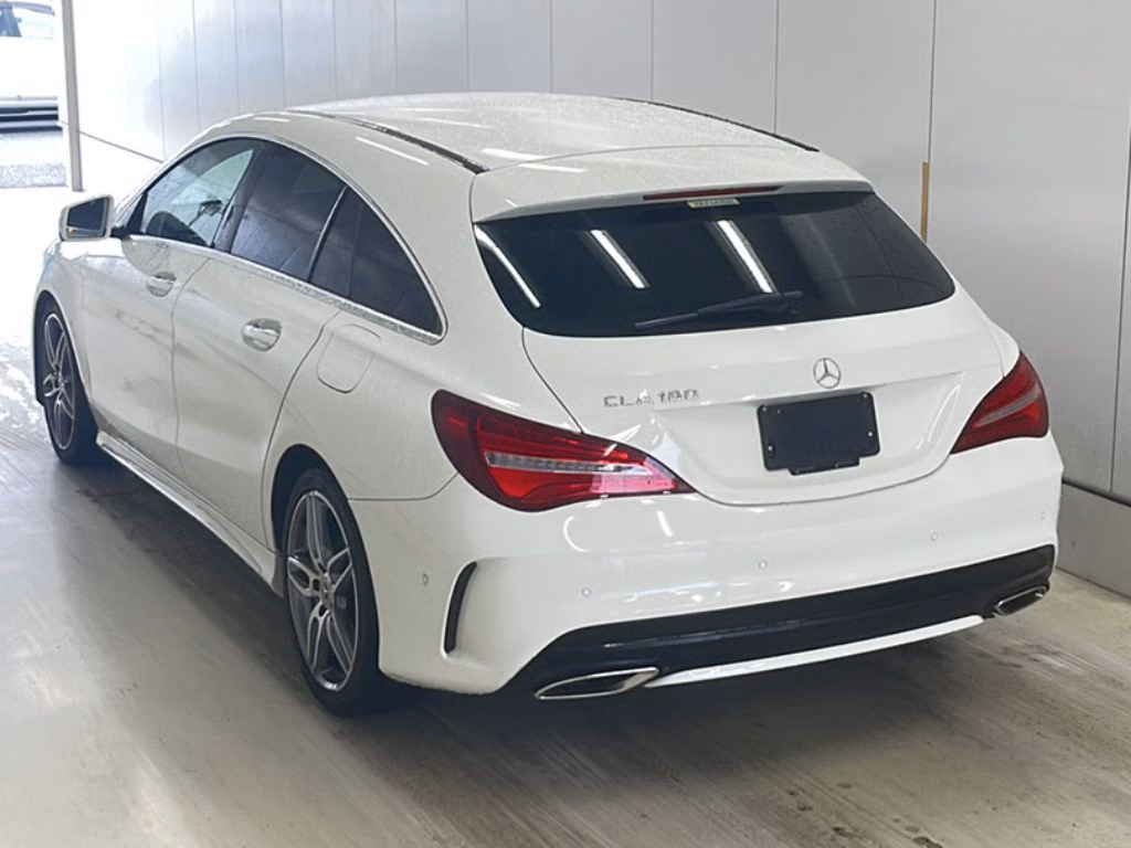 MERCEDES-BENZ CLA-CLASS