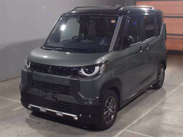 MITSUBISHI DELICA MINI
