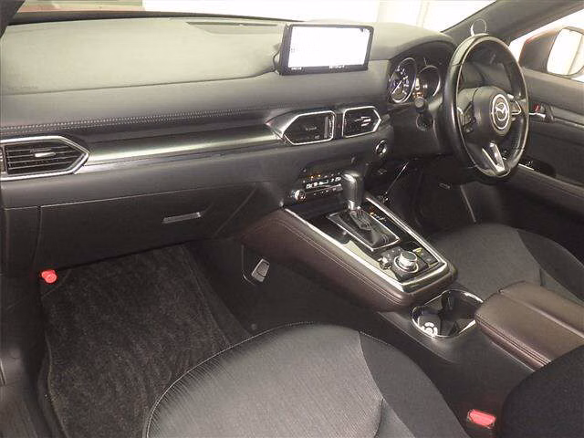 MAZDA CX-8