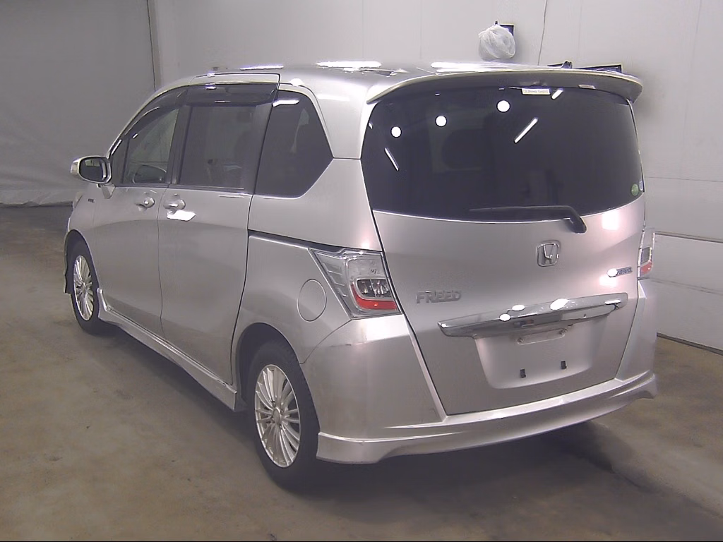 HONDA FREED