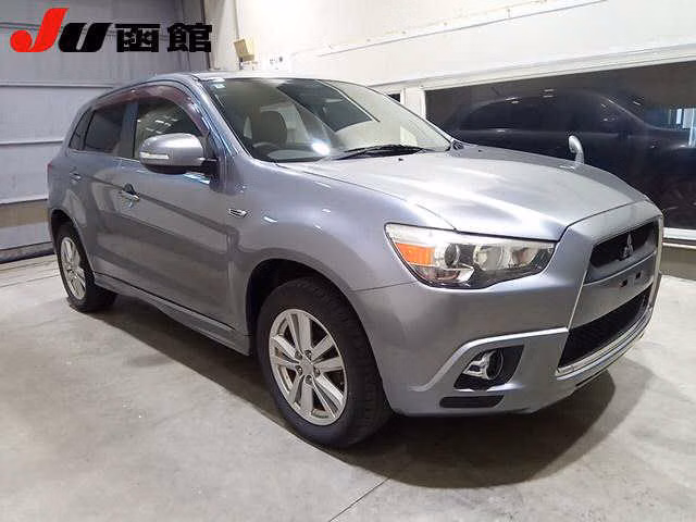 MITSUBISHI RVR