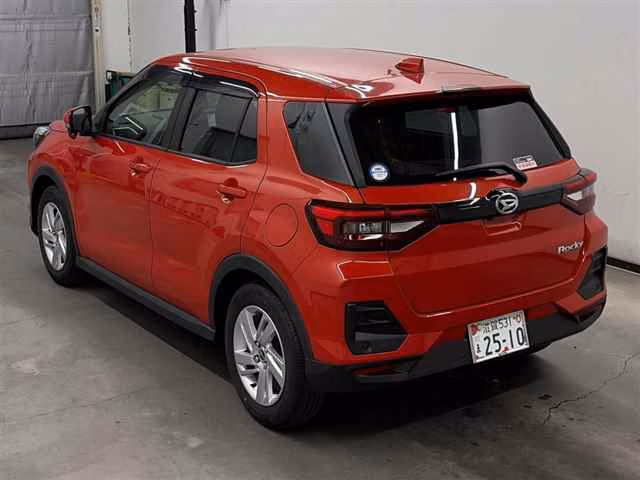 DAIHATSU ROCKY