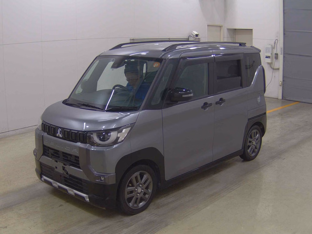 MITSUBISHI DELICA MINI