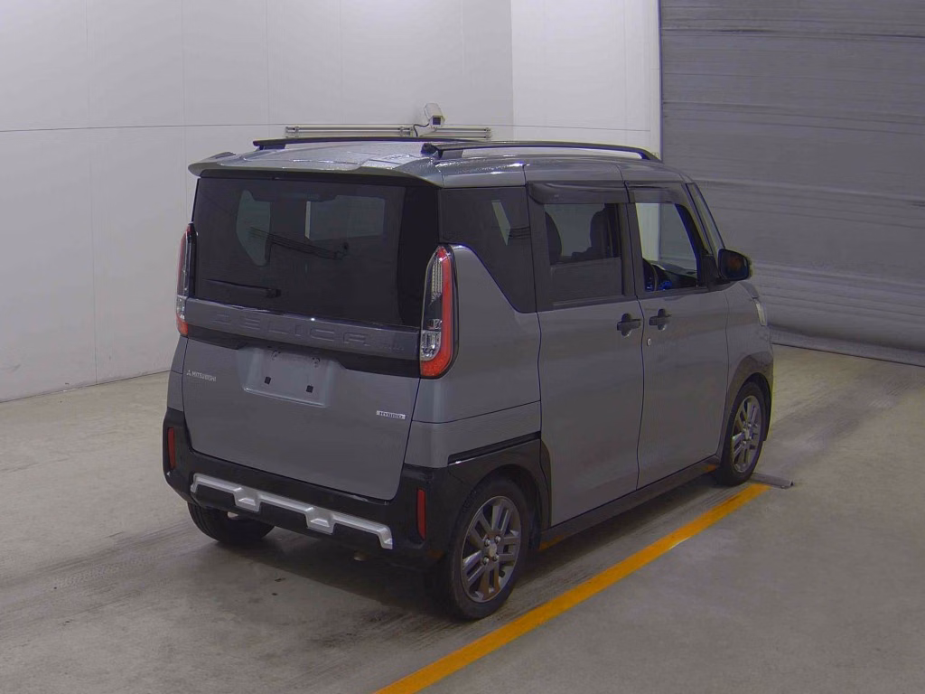 MITSUBISHI DELICA MINI