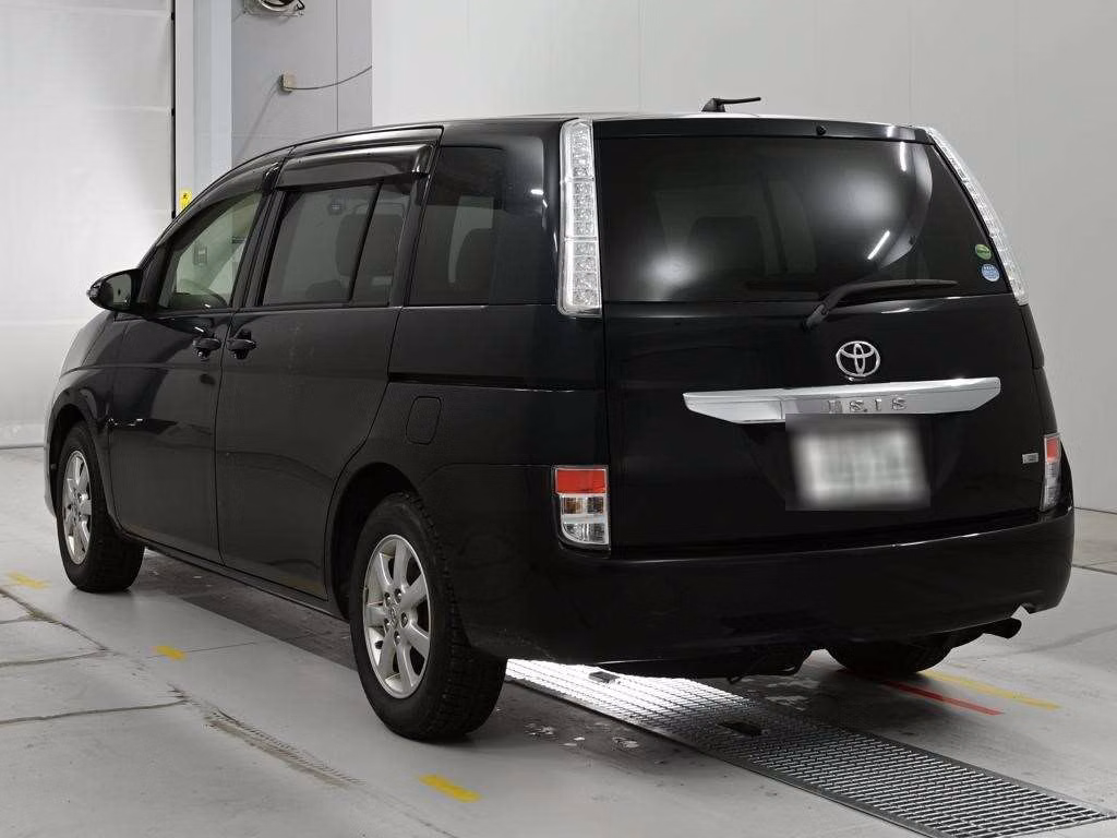 TOYOTA ISIS