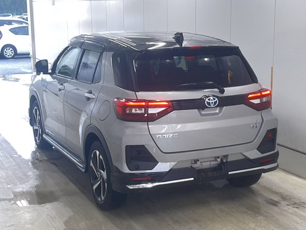 TOYOTA RAIZE