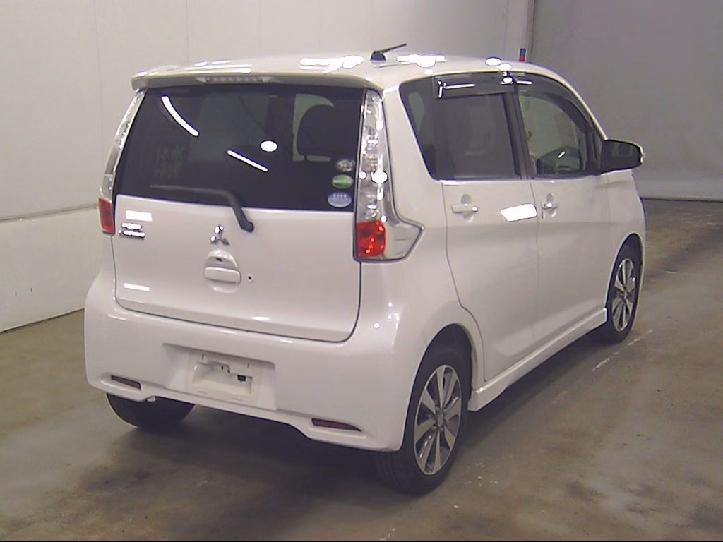 MITSUBISHI EK CUSTOM
