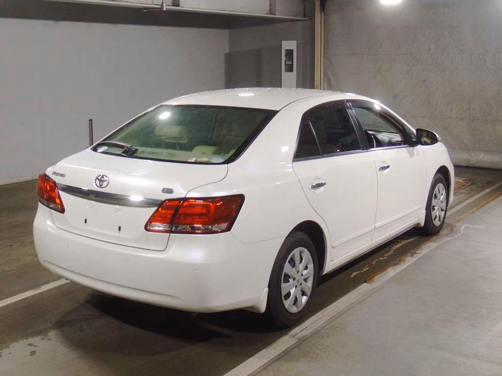 TOYOTA PREMIO