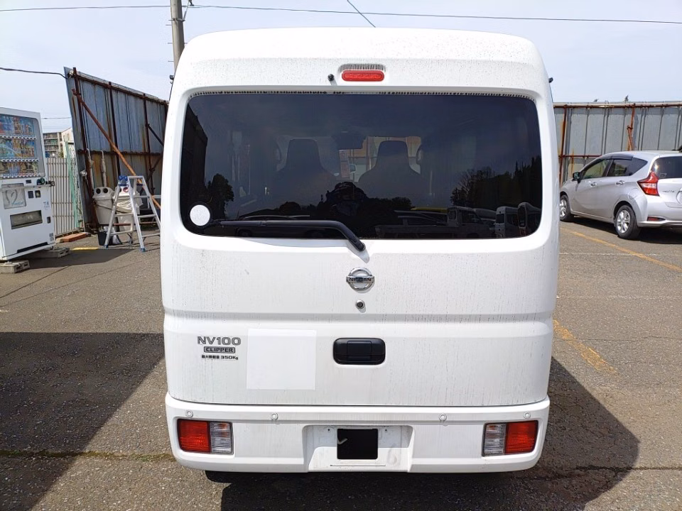 NISSAN NV100 CLIPPER