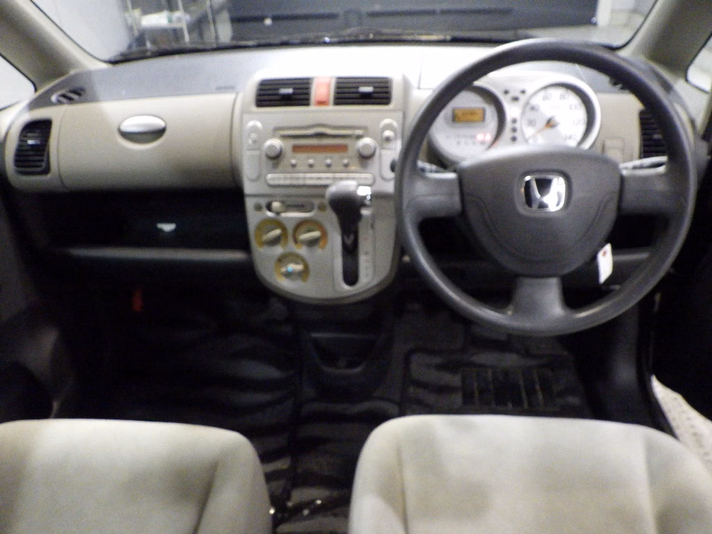 HONDA LIFE