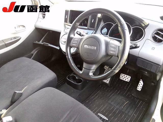 DAIHATSU SONICA