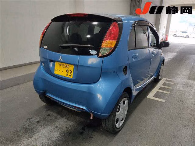 MITSUBISHI I