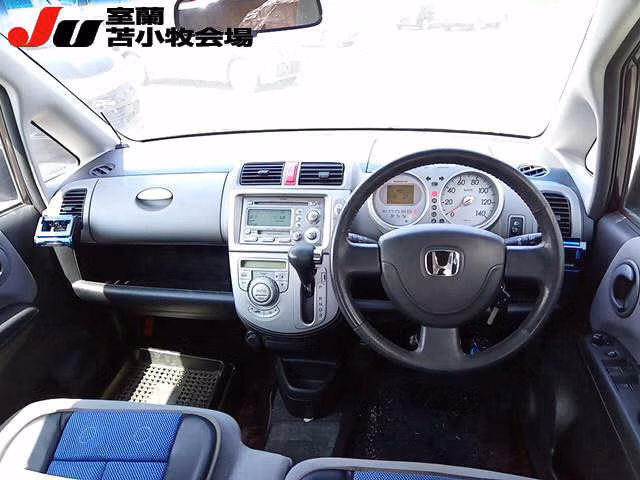 HONDA LIFE