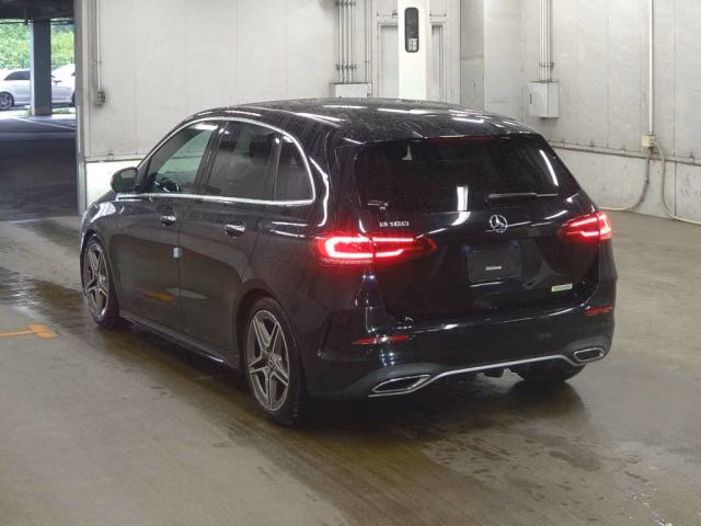 MERCEDES-BENZ B-CLASS