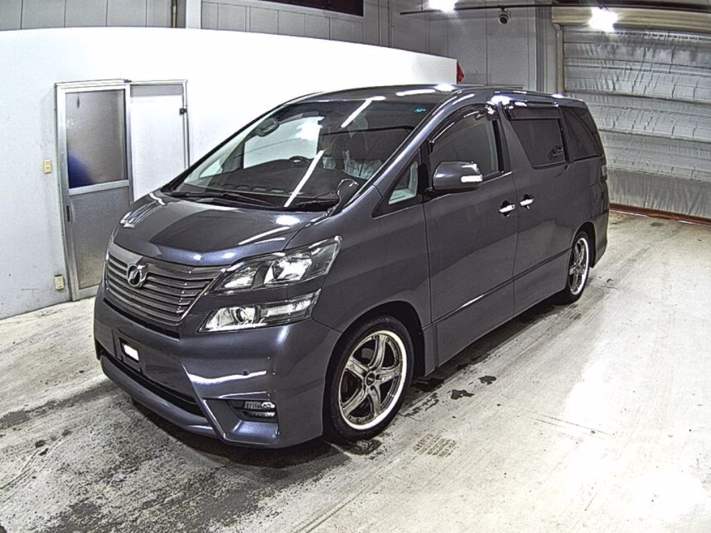 TOYOTA VELLFIRE