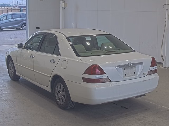 TOYOTA MARK II