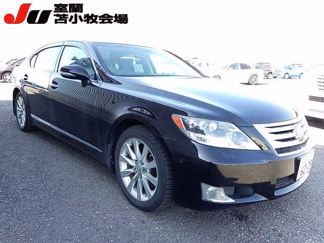 LEXUS LS600H