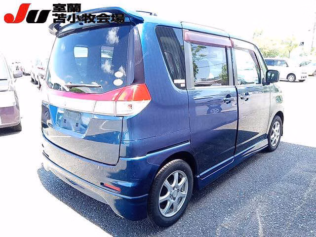 MITSUBISHI DELICA D:2