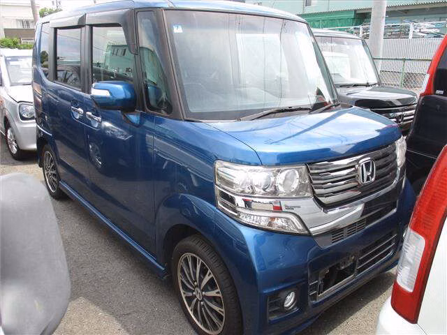 HONDA N-BOX