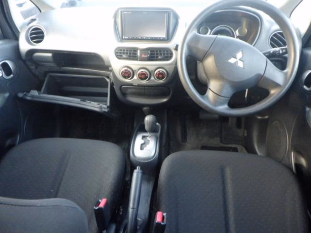 MITSUBISHI I