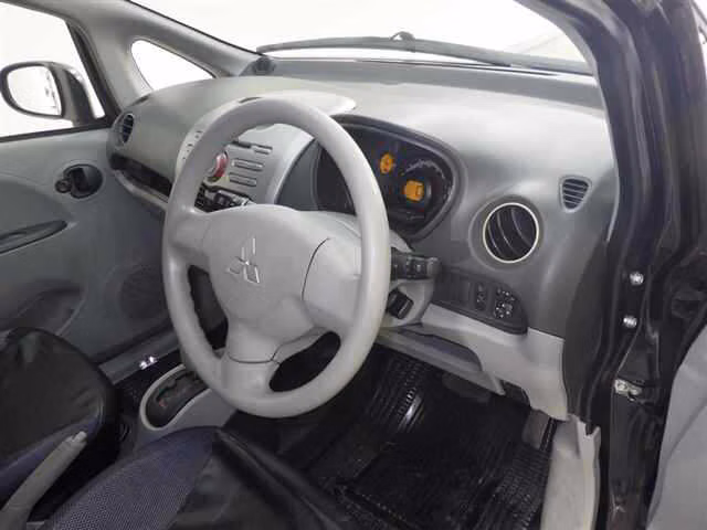 MITSUBISHI I