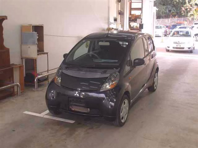 MITSUBISHI I