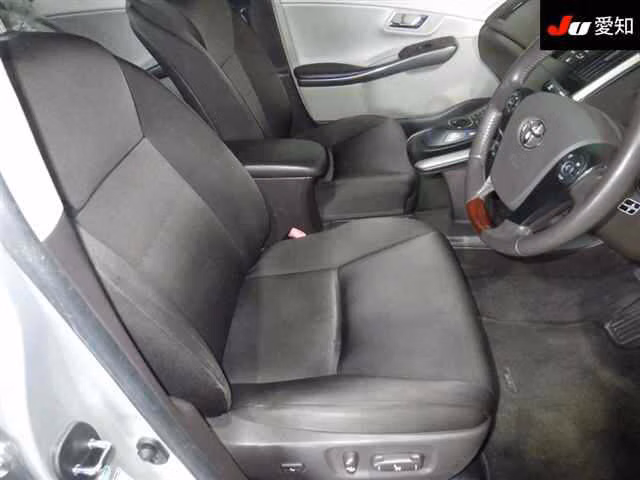 TOYOTA SAI