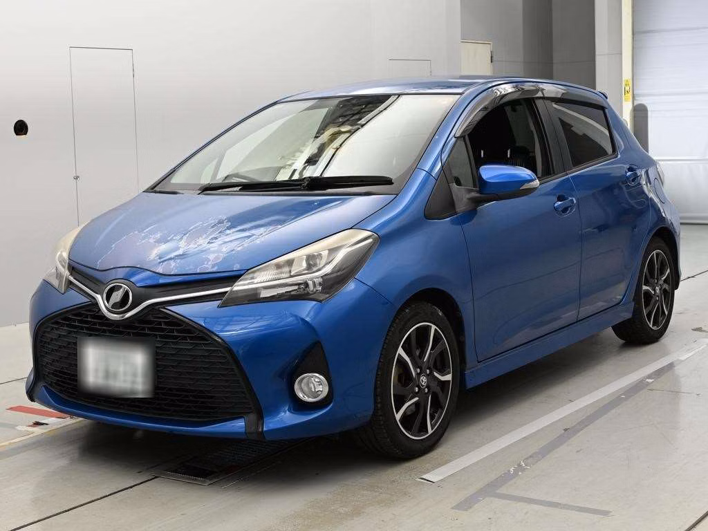 TOYOTA VITZ
