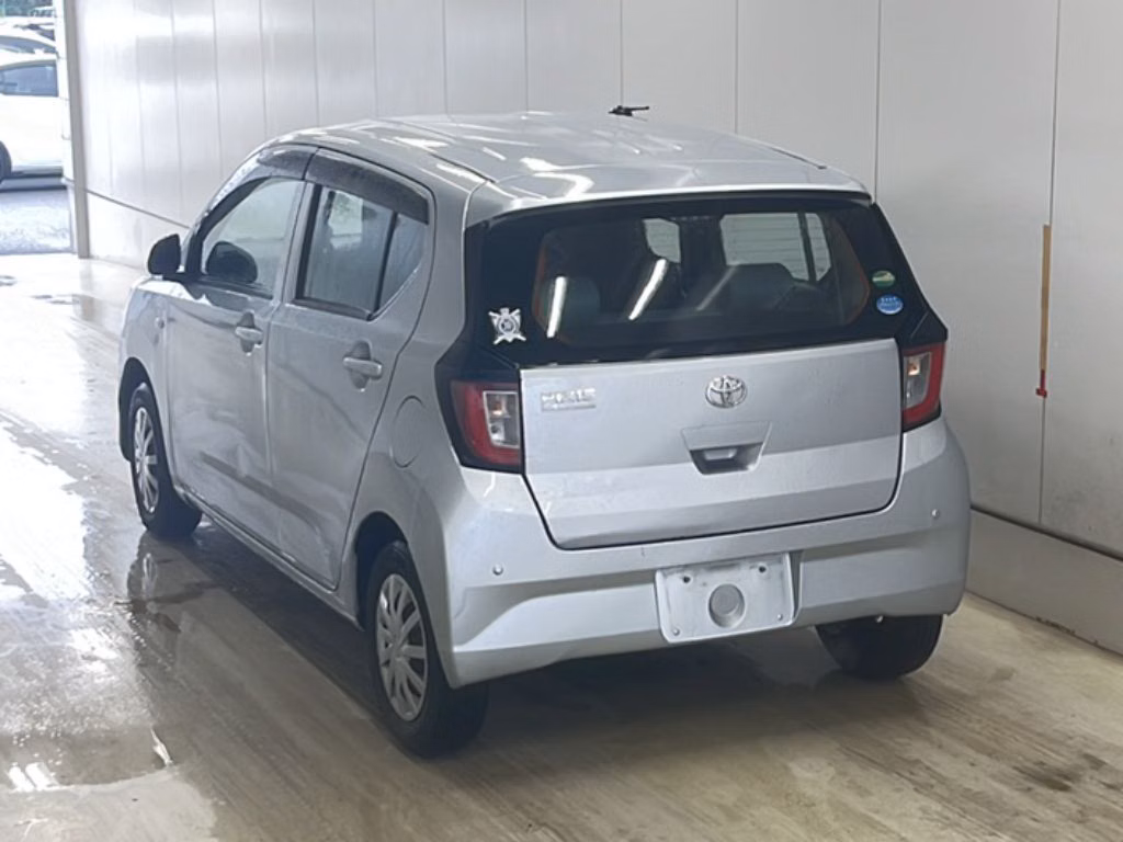 TOYOTA PIXIS EPOCH