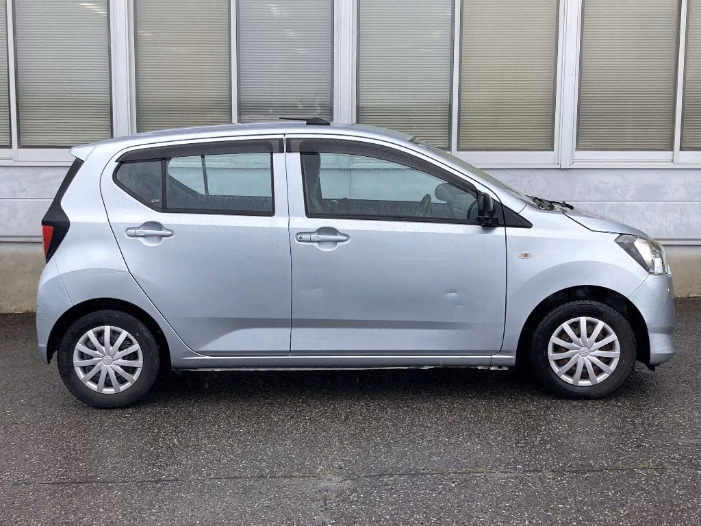 TOYOTA PIXIS EPOCH