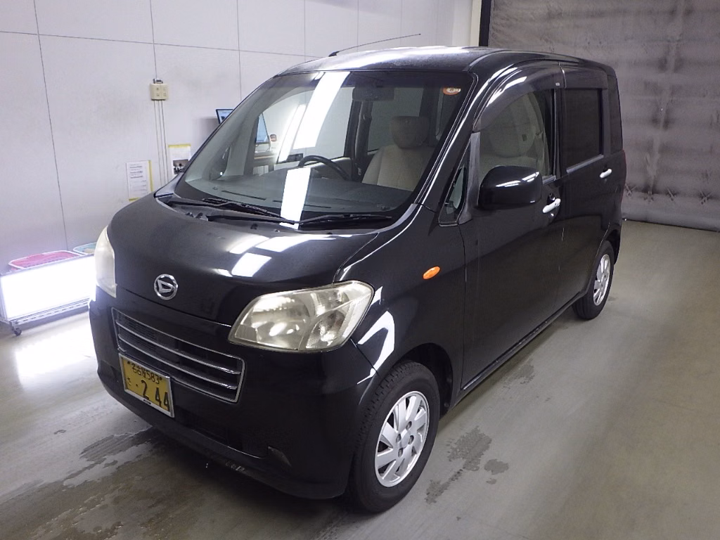 DAIHATSU TANTO EXE